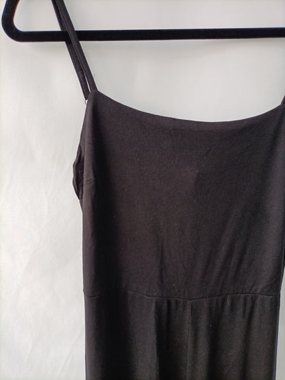 STRADIVARIUS. Tl black fluid jumpsuit