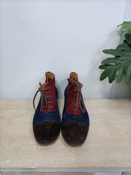 AMBERONE. Botines piel tricolor T.37