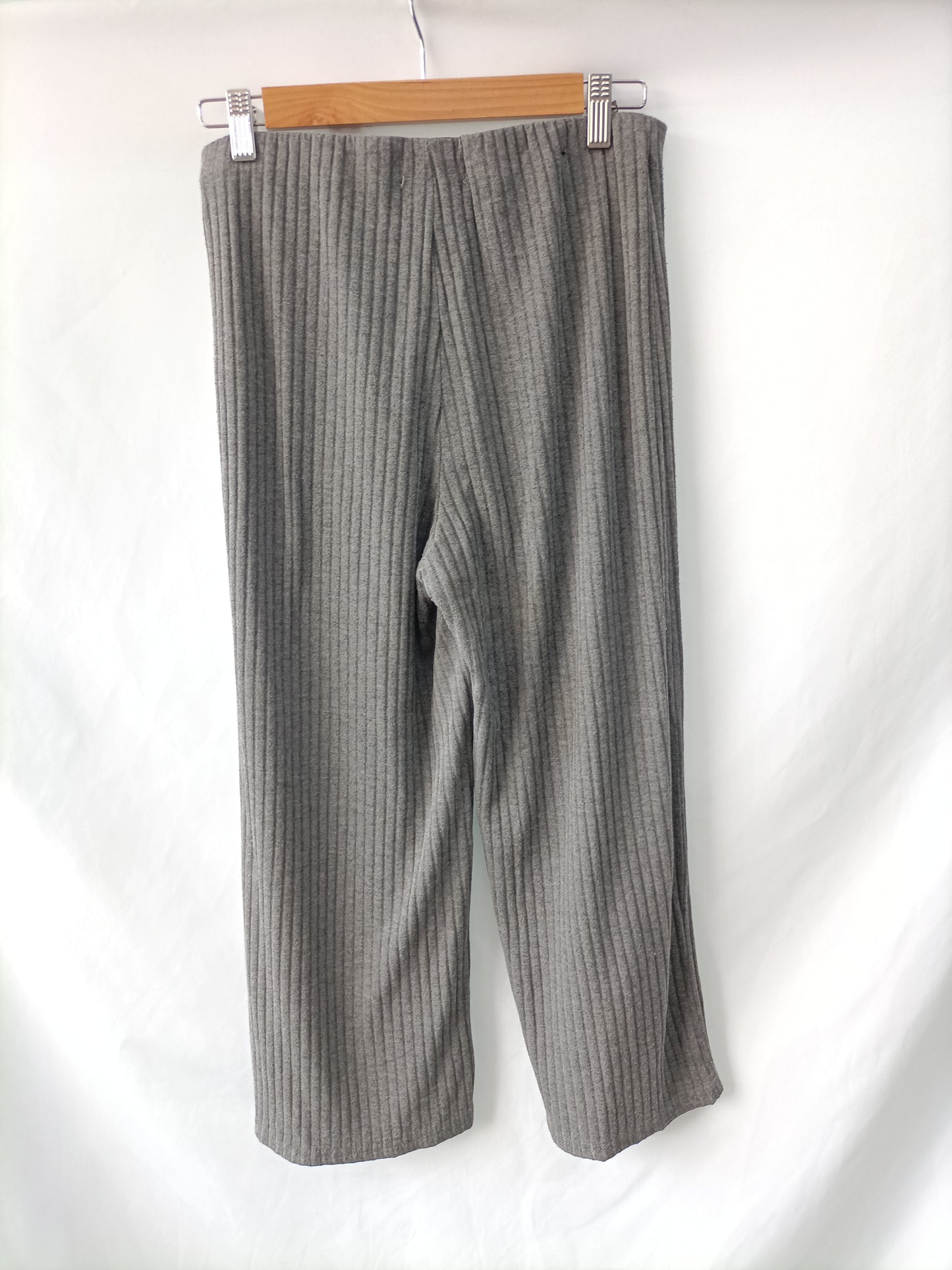 BLU GIRLS. Pantalón culotte gris  T.m