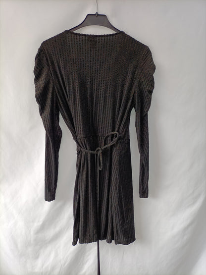 & OTHER STORIES. Vestido negro cruzado  T.38