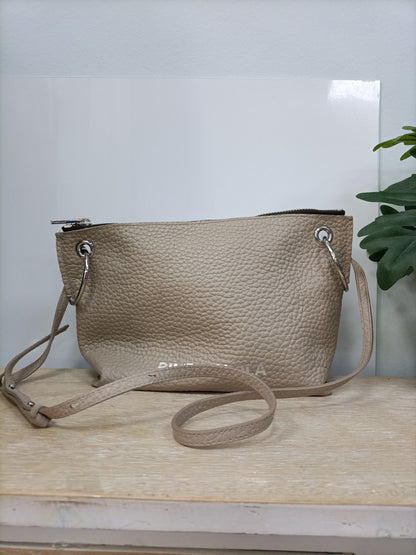 BIMBA Y LOLA. Bolso bandolera Beige