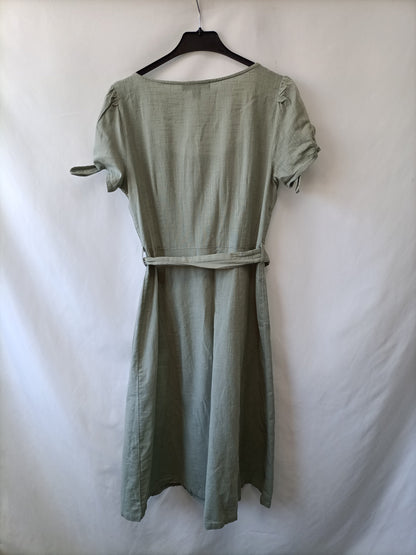 PRIMARK. Vestido midi verde T.38