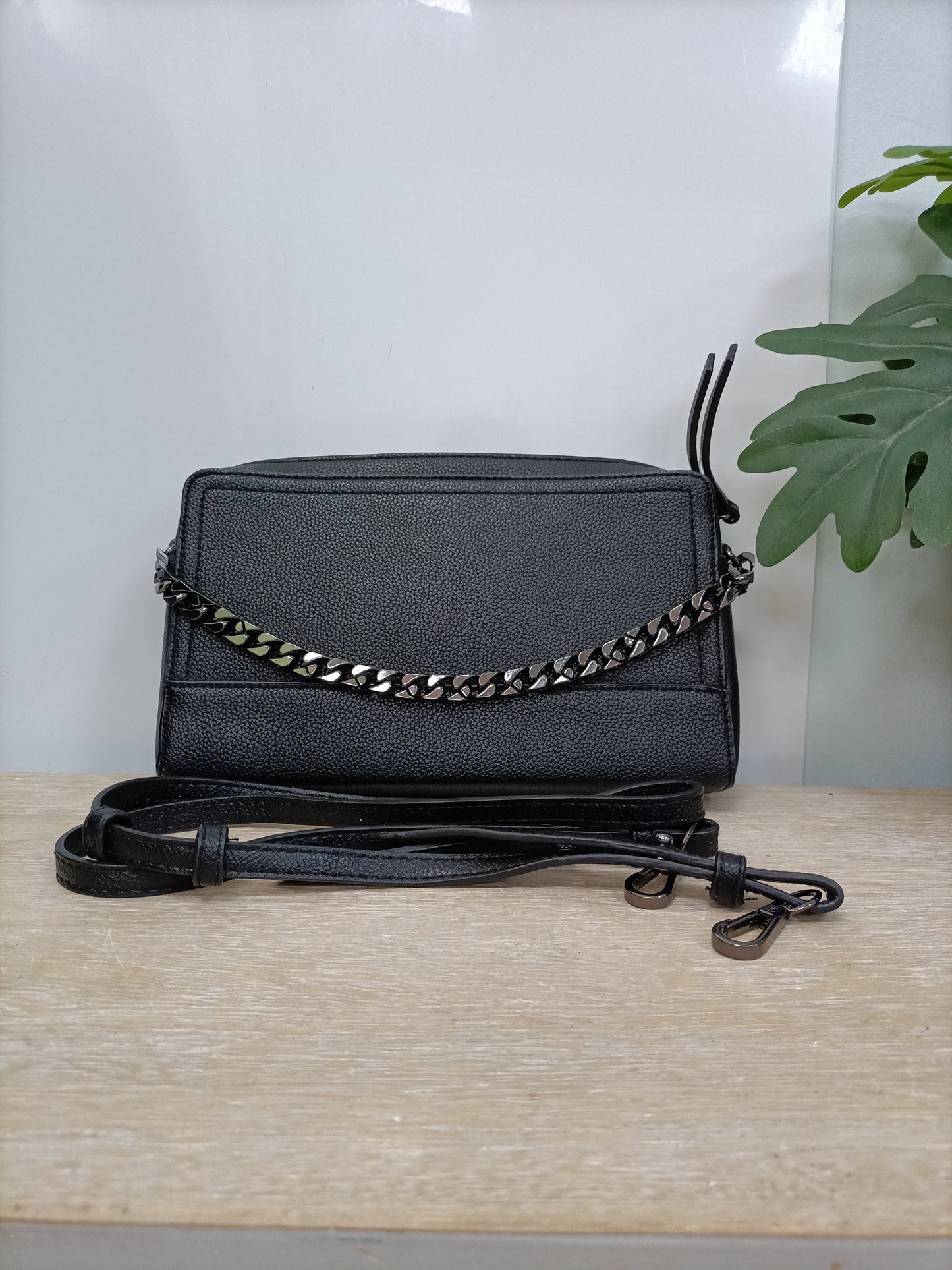 PARFOIS. Black leatherette bag
