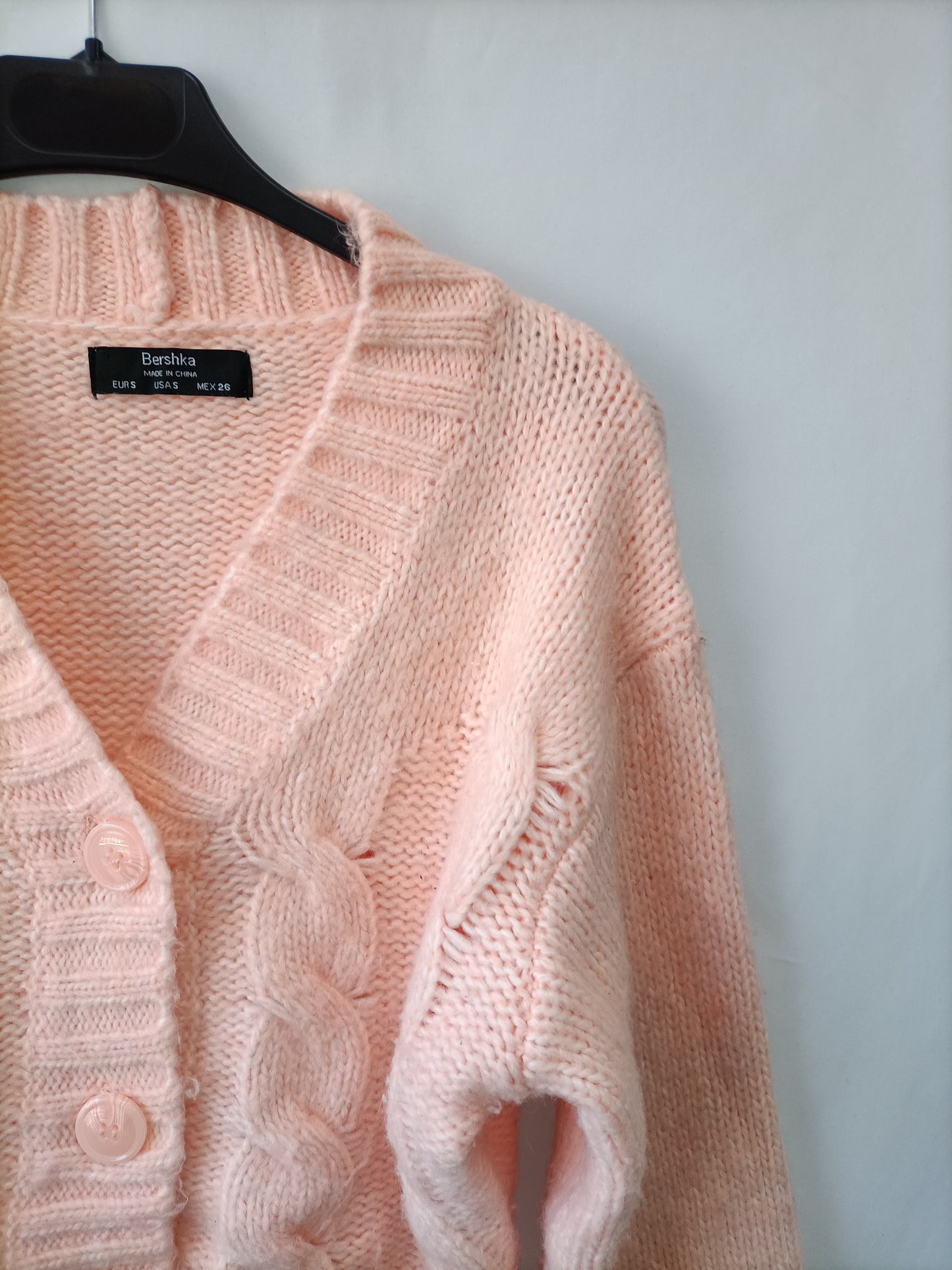 BERSHKA. Ts cardigan