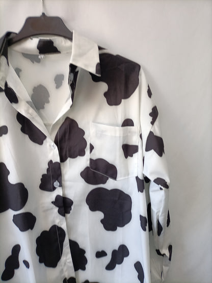 SEOUL. Cow print blouse Tu(m)