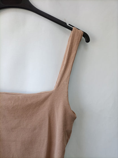 ZARA. Top Camel canalé T.s