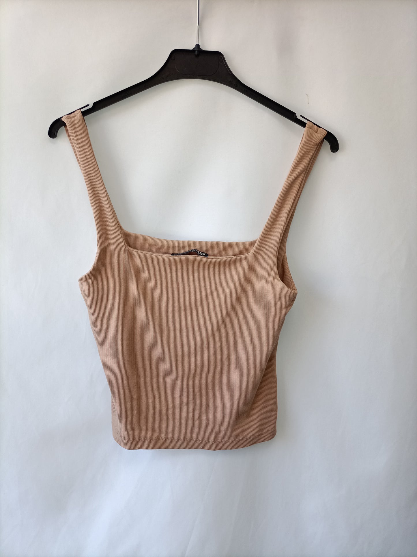 ZARA. Top Camel canalé T.s