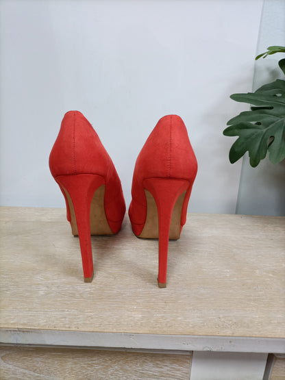 ZARA. Stilettos coral antelina T.39