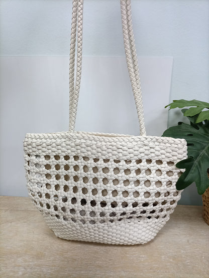 OTRAS. Bolso rejilla polipiel