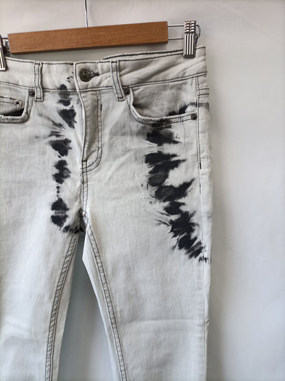 ZARA. Pantalón pitillo tie dye T.36