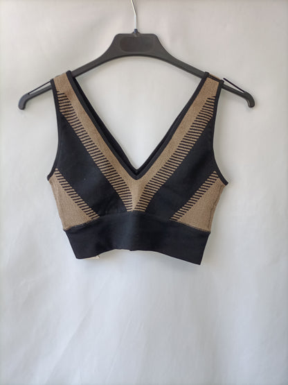 OYSHO. Top Deportivo T.m