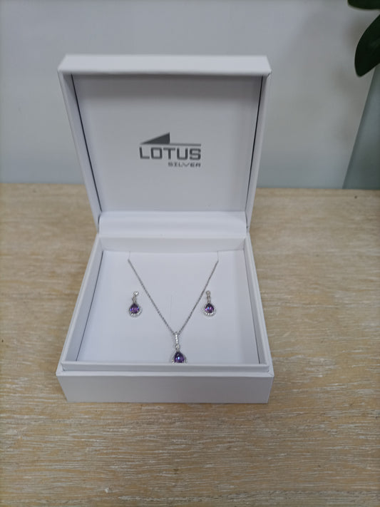 LOTUS. Conjunto pendientes y colgantes