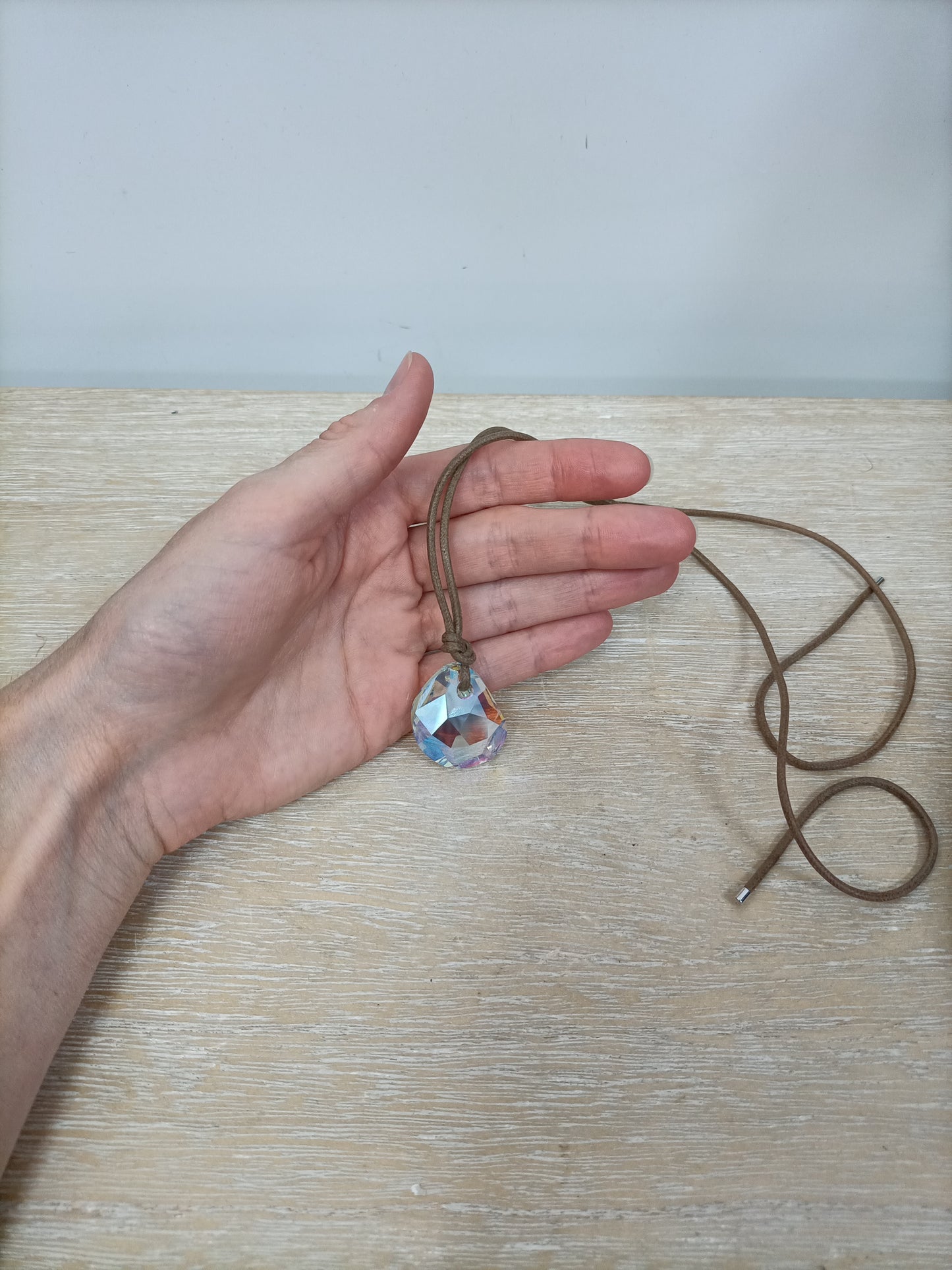 SWAROVSKI. Colgante piedra