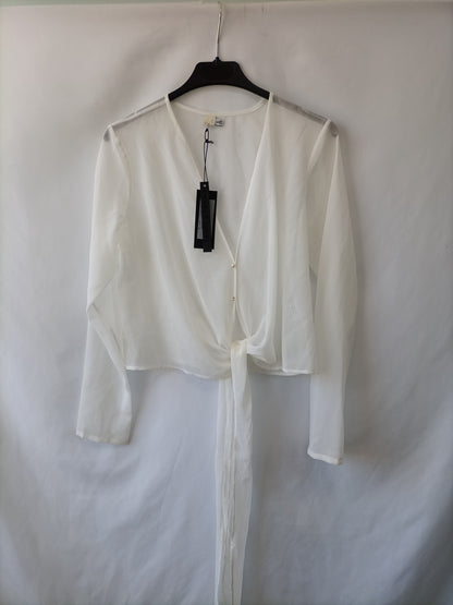 ETXART&PANNO. Blusa blanca lazada T.s