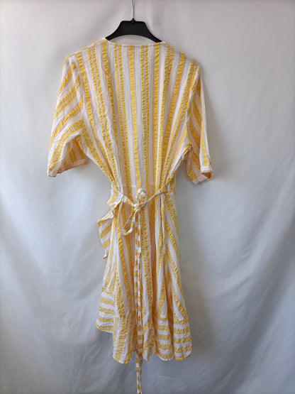 UNMADE. Vestido cruzado rayas T.m