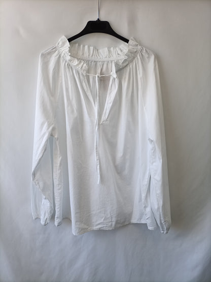 ANCORA. Blusa blanca oversized T.u