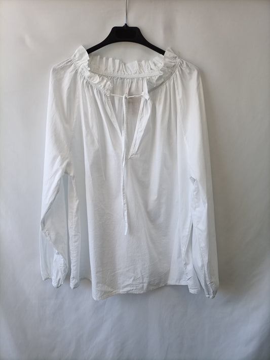ANCORA. Blusa blanca oversized T.u