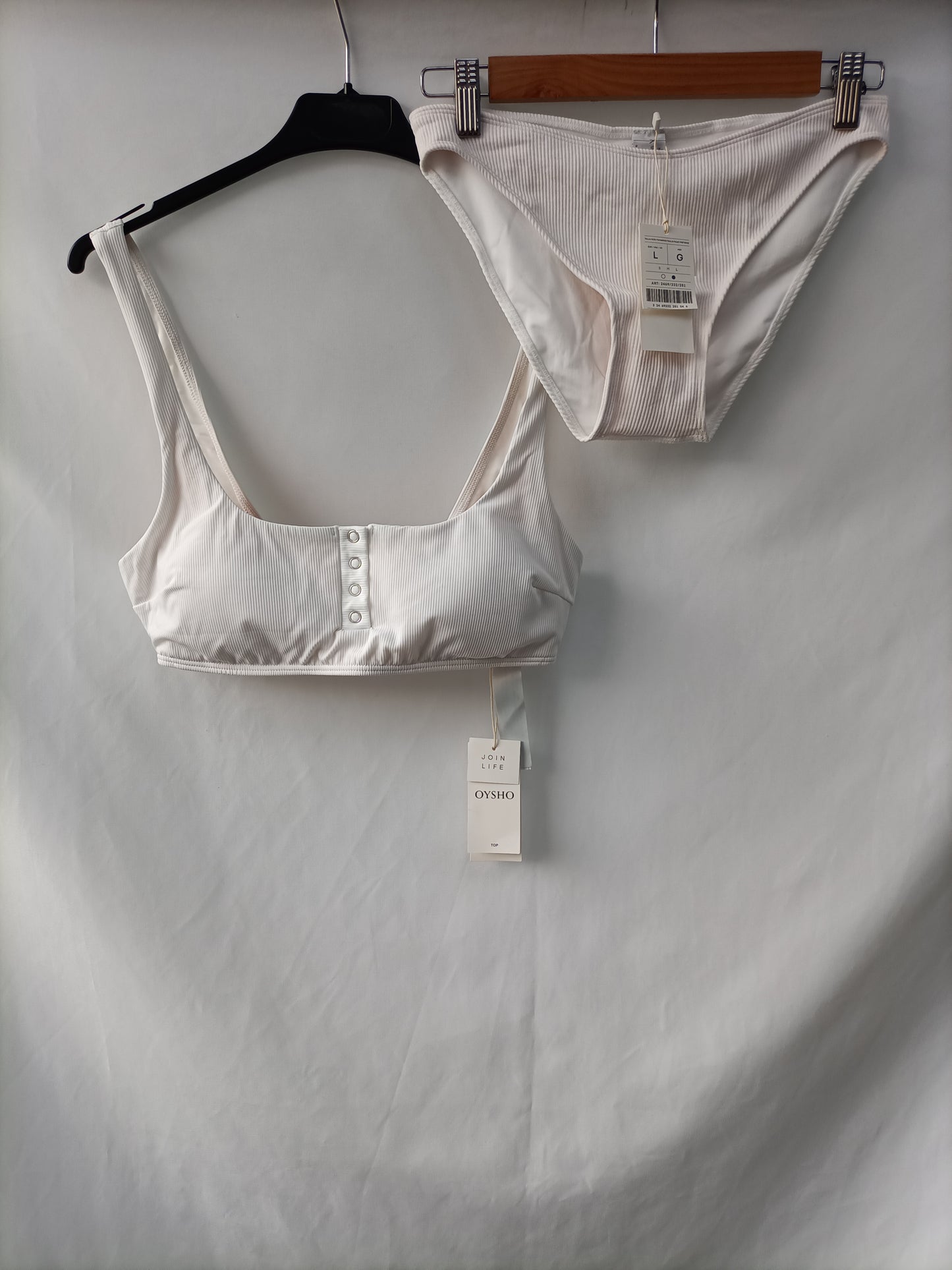 OYSHO. Bikini blanco T.l