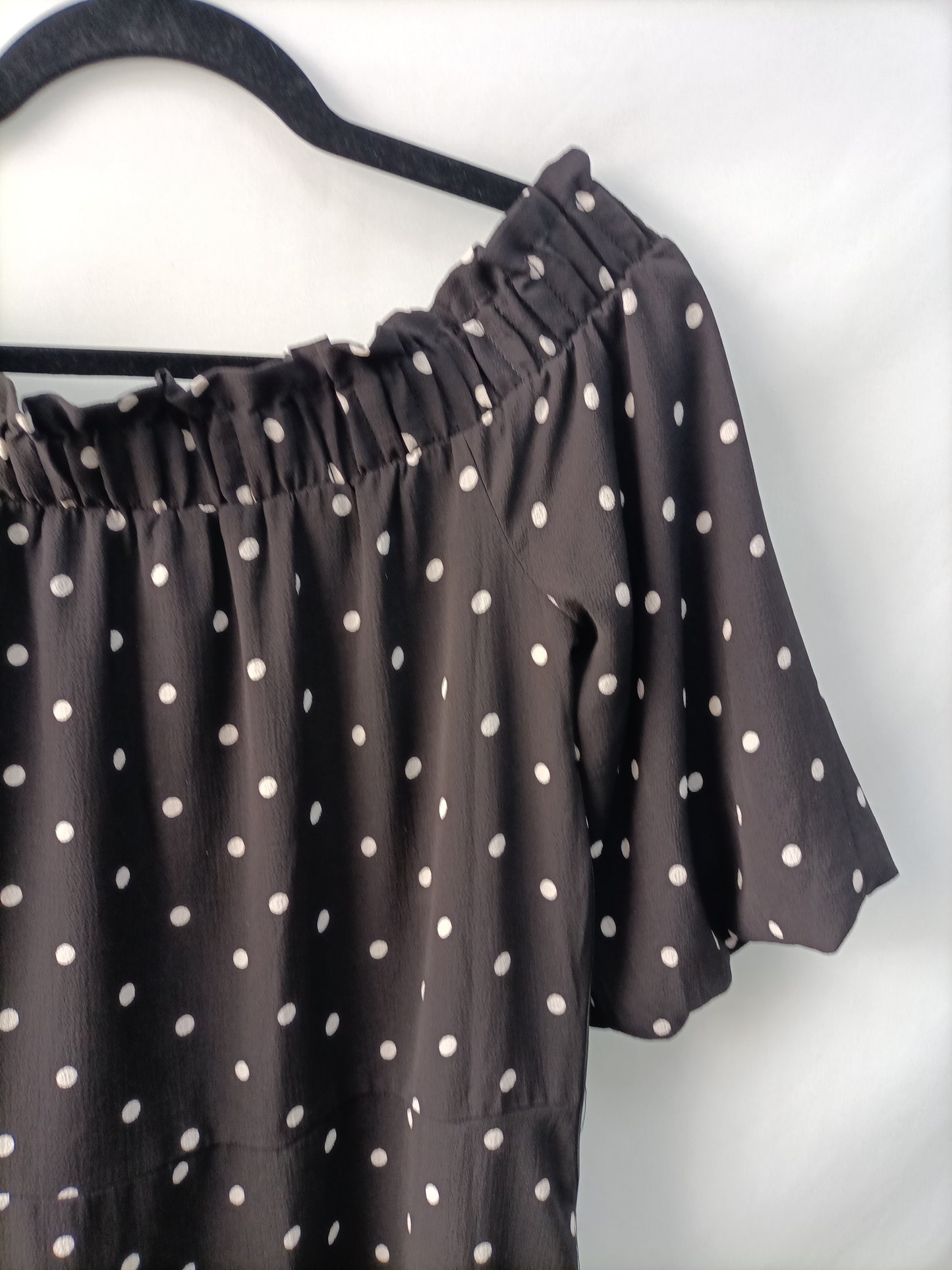 MANGO. Vestido corto lunares T.l