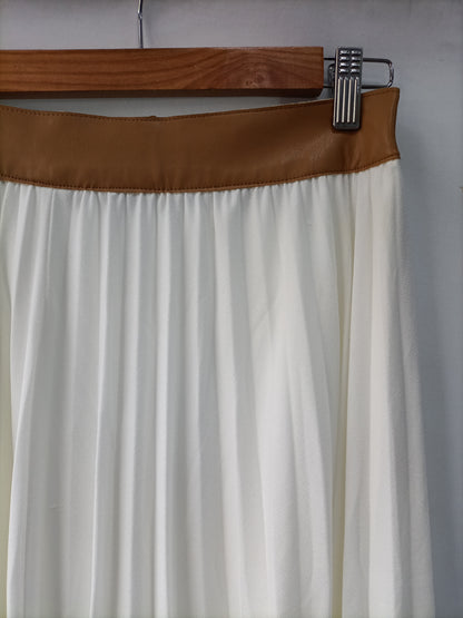 ZARA.Ts pleated skirt