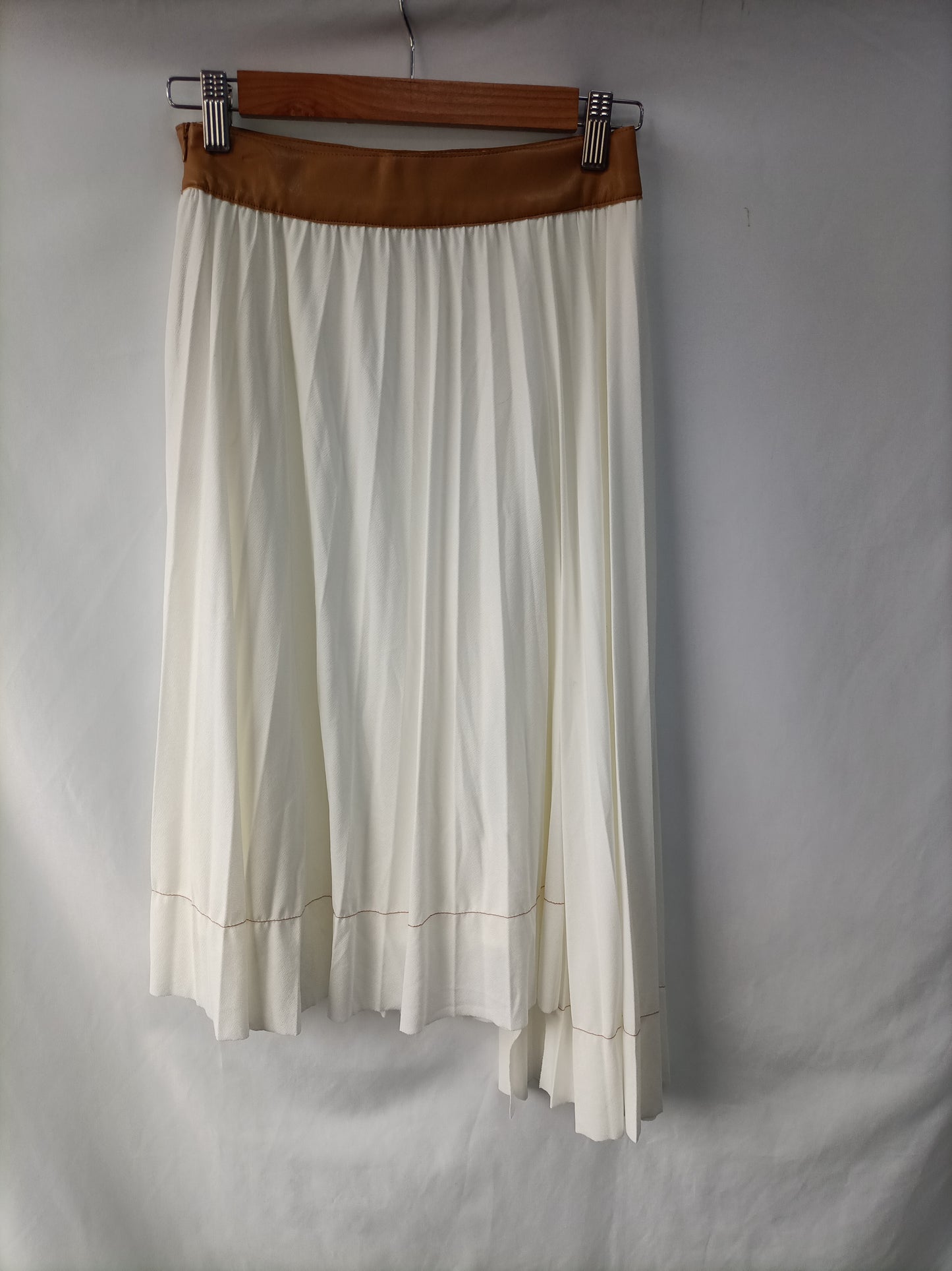 ZARA.Ts pleated skirt