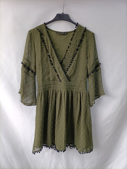 ZARA. Vestido verde plumeti T.s