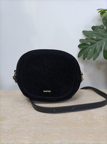 PARTLY. Velvet bag