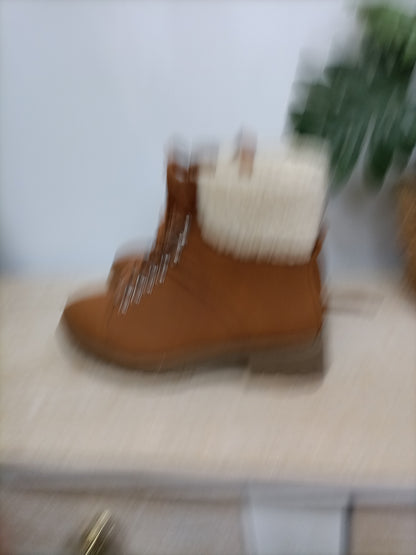 MarketFOREVER21.Botas camel borrego T.36,5