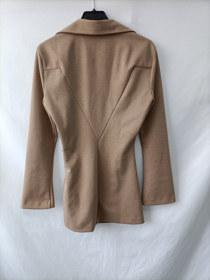 ZARA.Vestido camel fruncido lateral T.xs