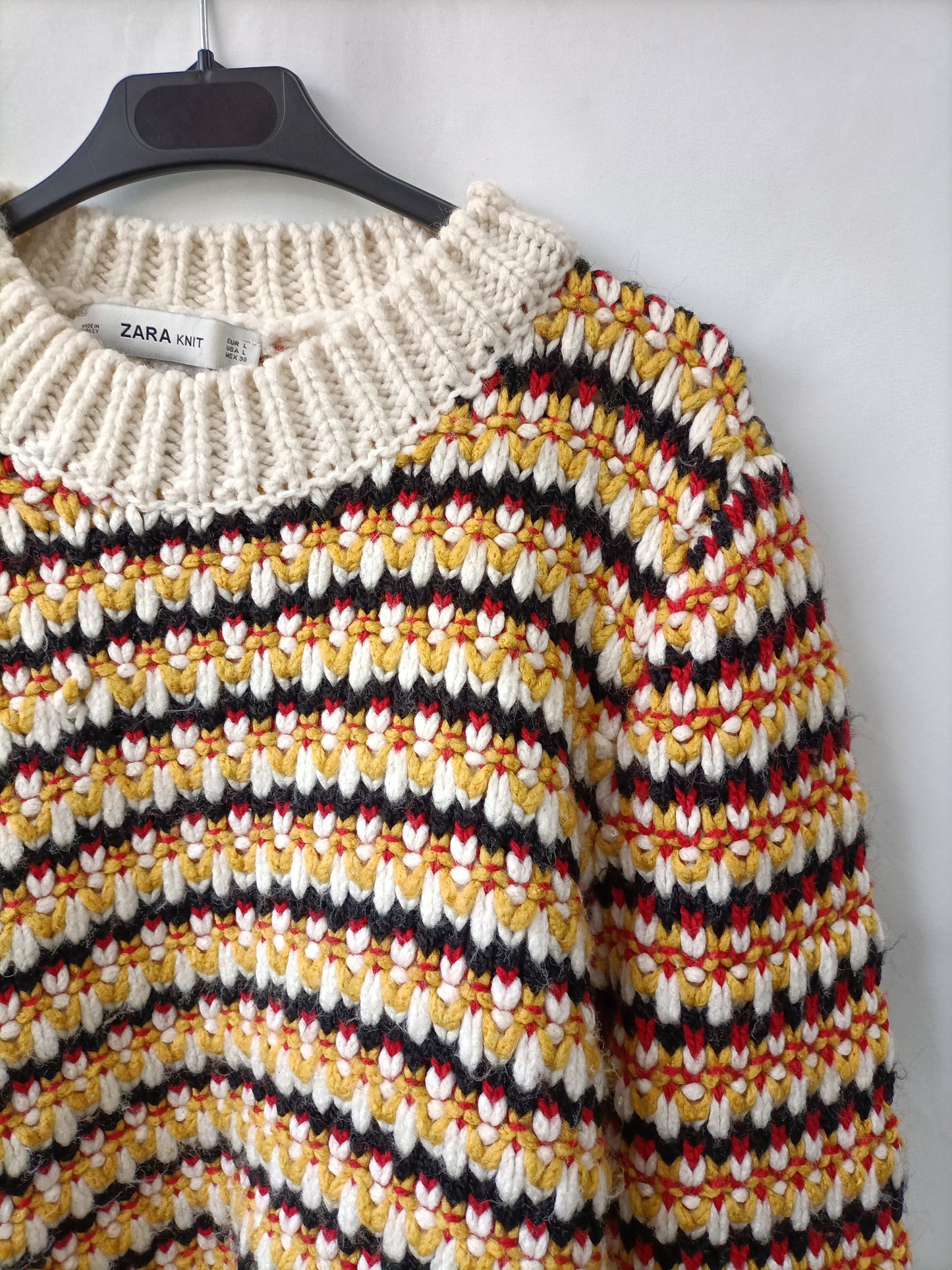 ZARA. Jersey punto multicolor T.l