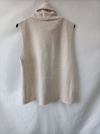 ZARA. Beige knit top Tl