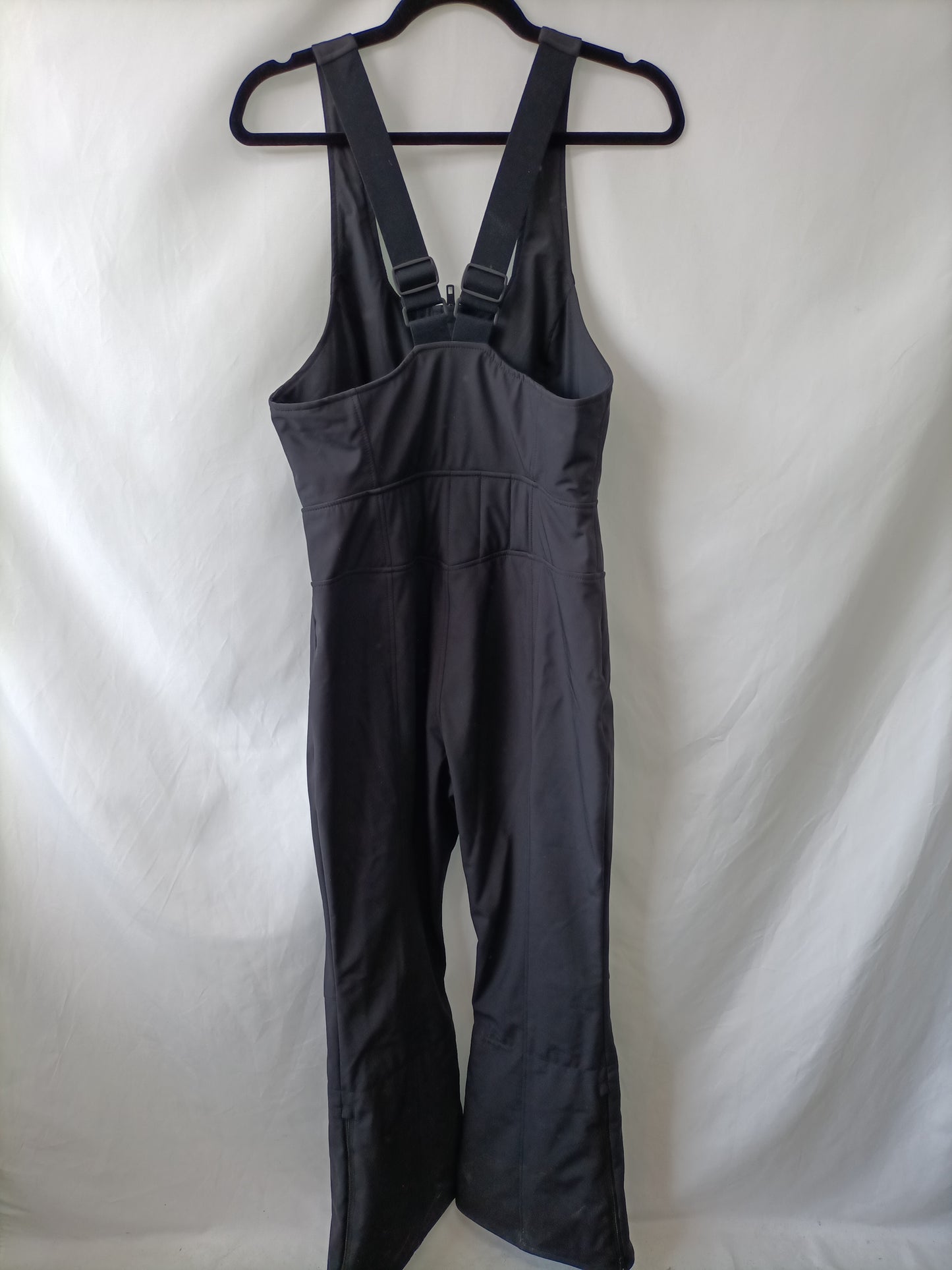 OYSHO. Mono negro de esquiar T.l