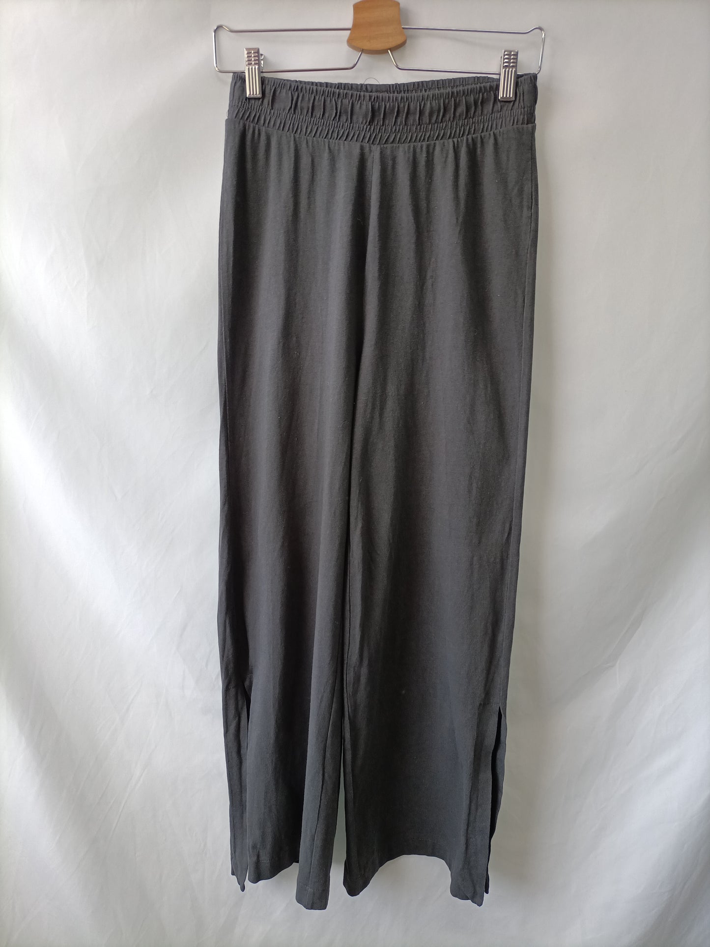 ZARA. Stretch grey trousers Ts