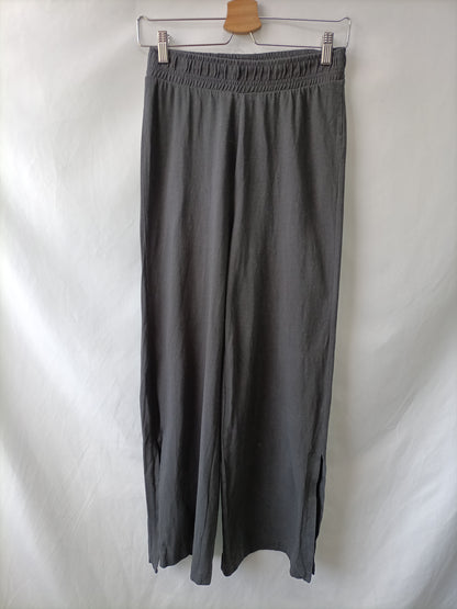ZARA. Stretch grey trousers Ts