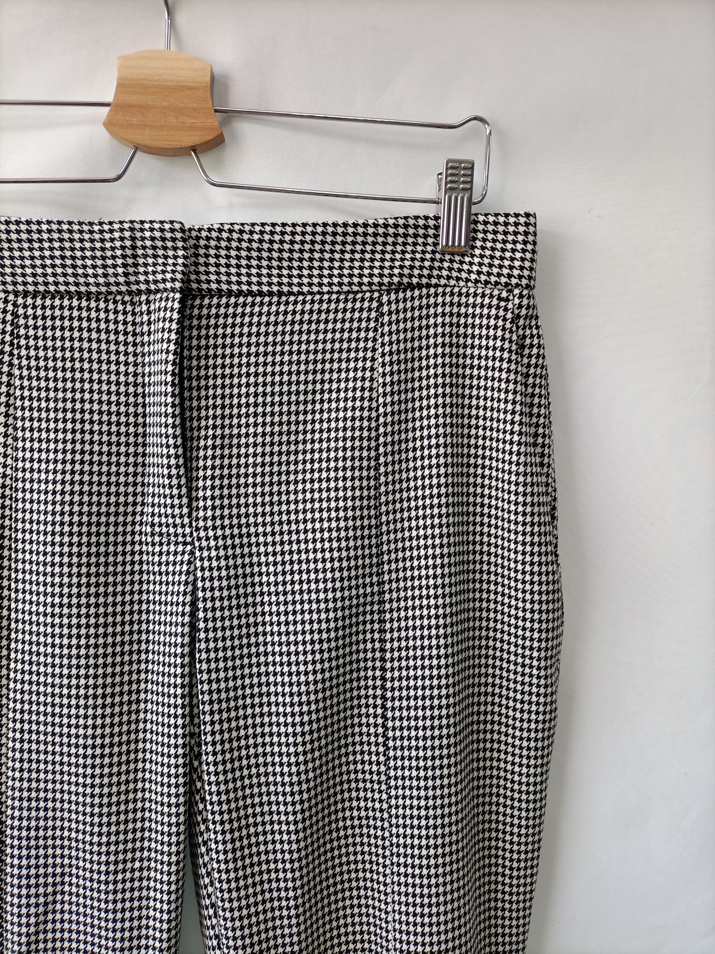 ZARA. Houndstooth trousers Tm
