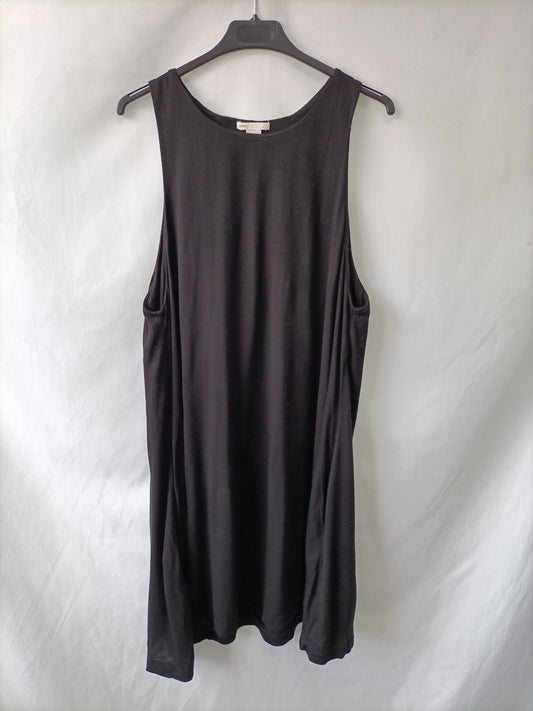 H&M. Vestido básico negro T.m