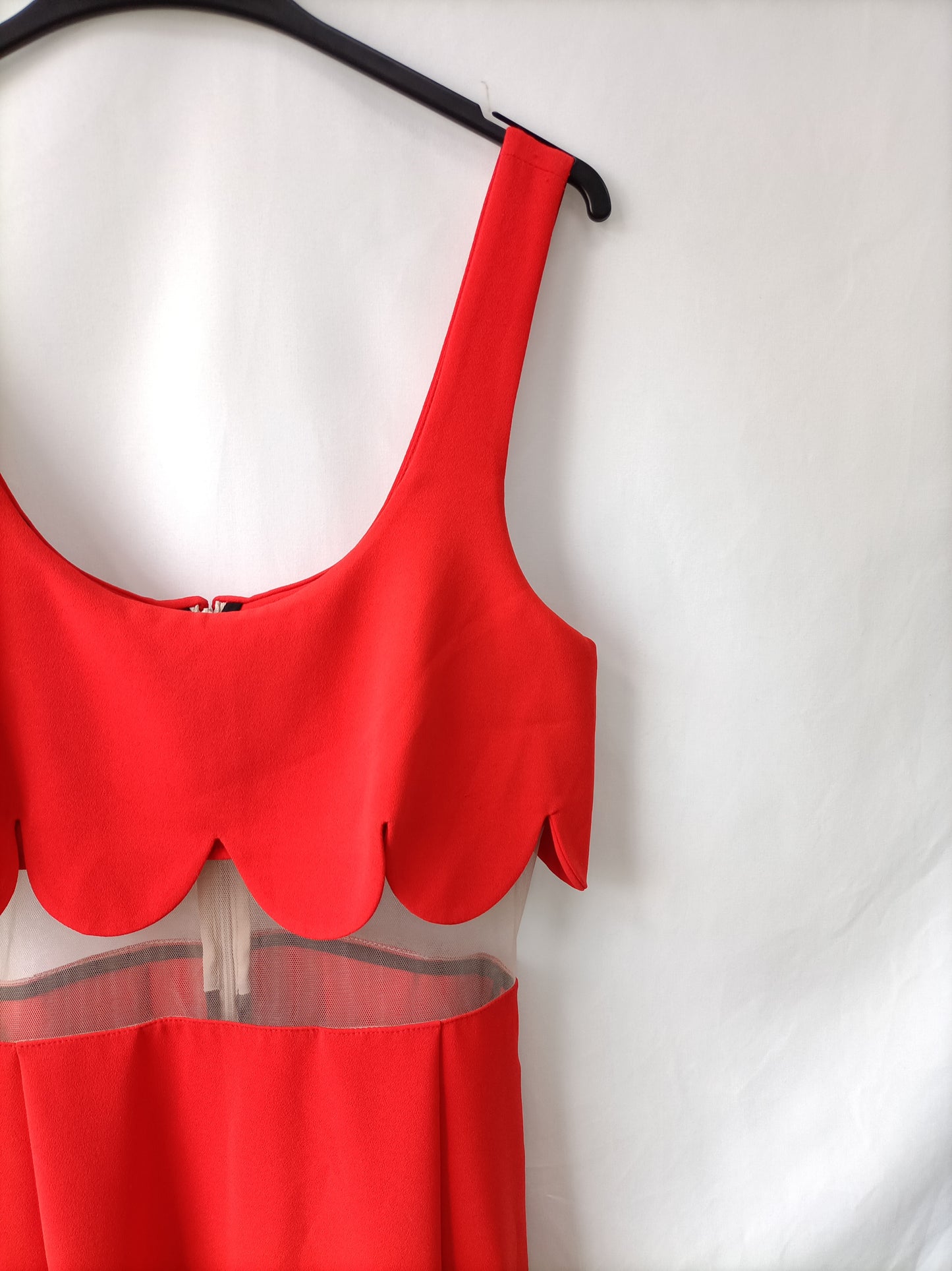 ZAYAN THE LABEL. Red Ts midi dress