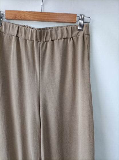 ZARA. Pantalón ancho beige T.m