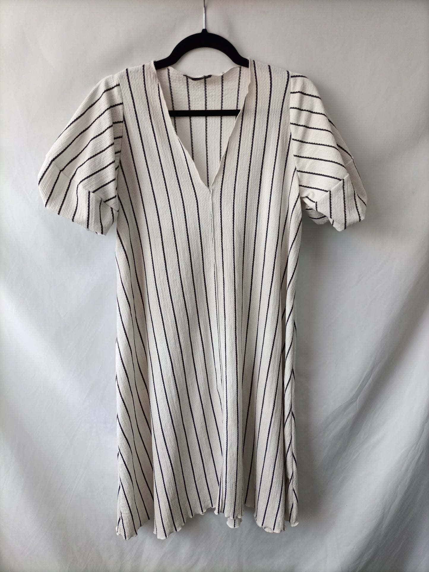 ZARA. Vestido midi rayas T.m