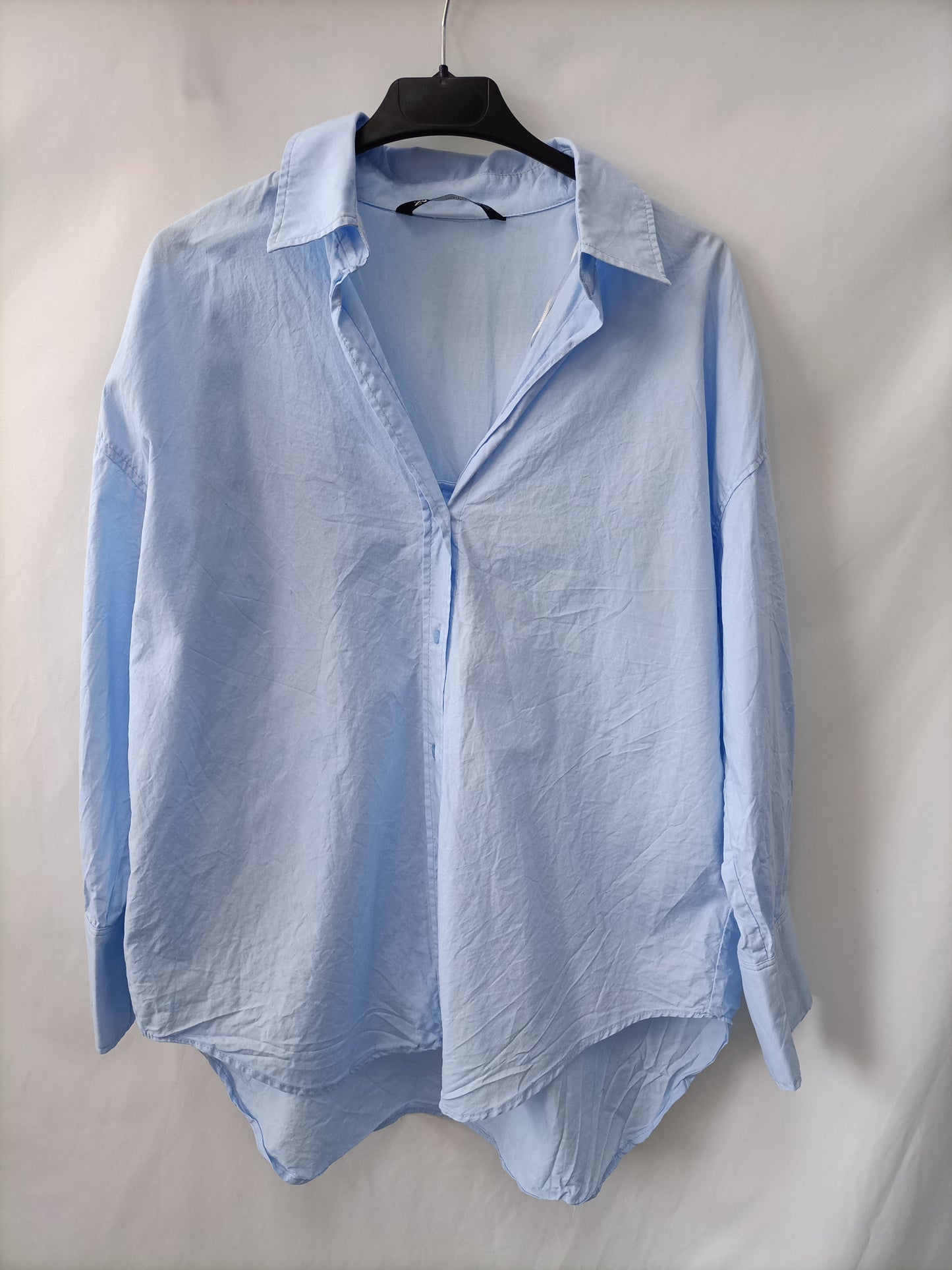 ZARA. Oversized blue shirt Ts