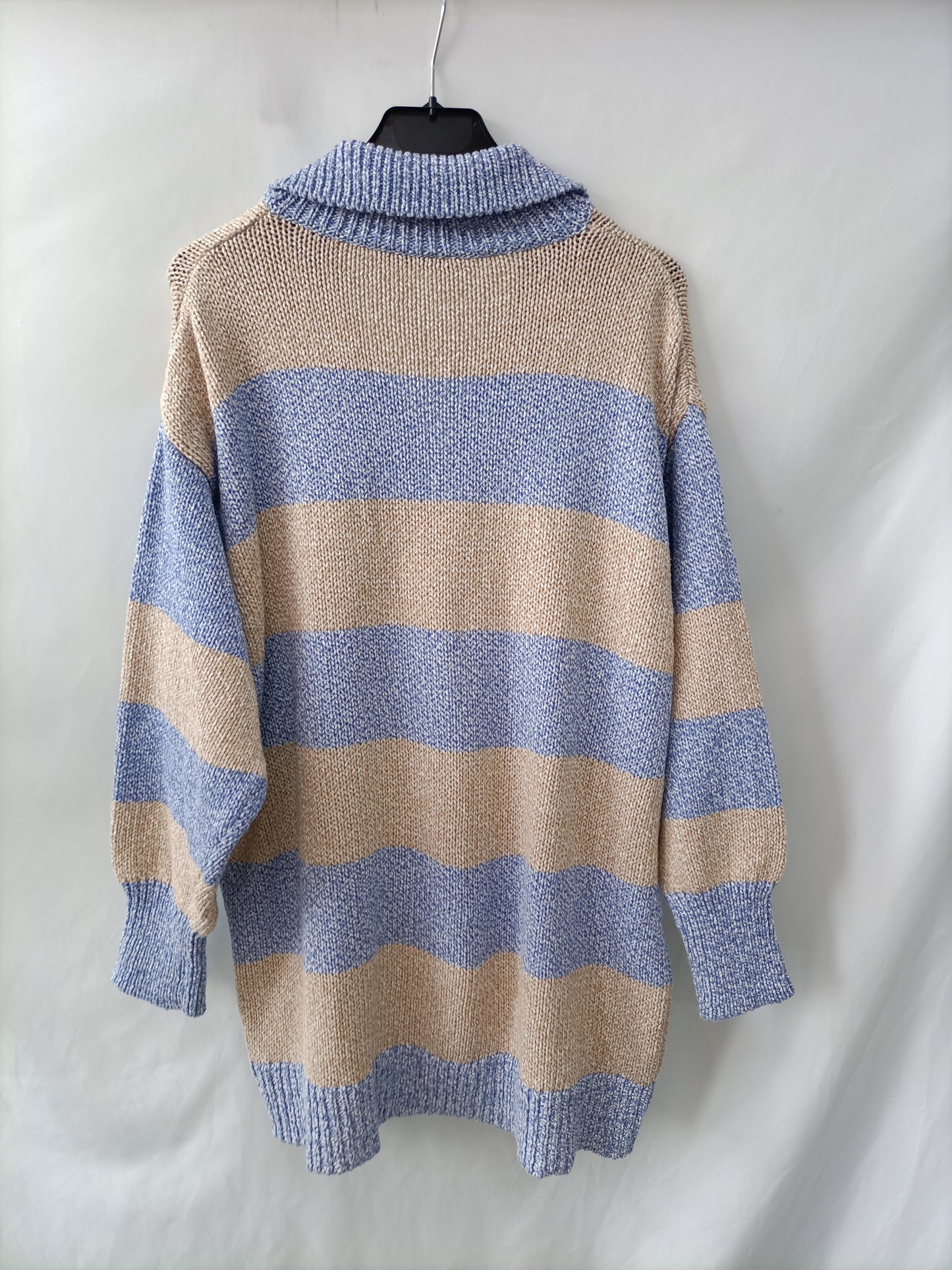 ZARA. Jersey rayas oversized T.m