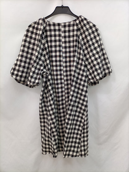 ZARA. Short checked dress TM