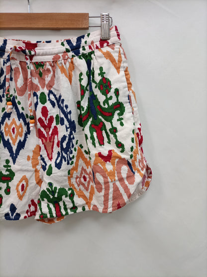 ZARA. Printed shorts TS