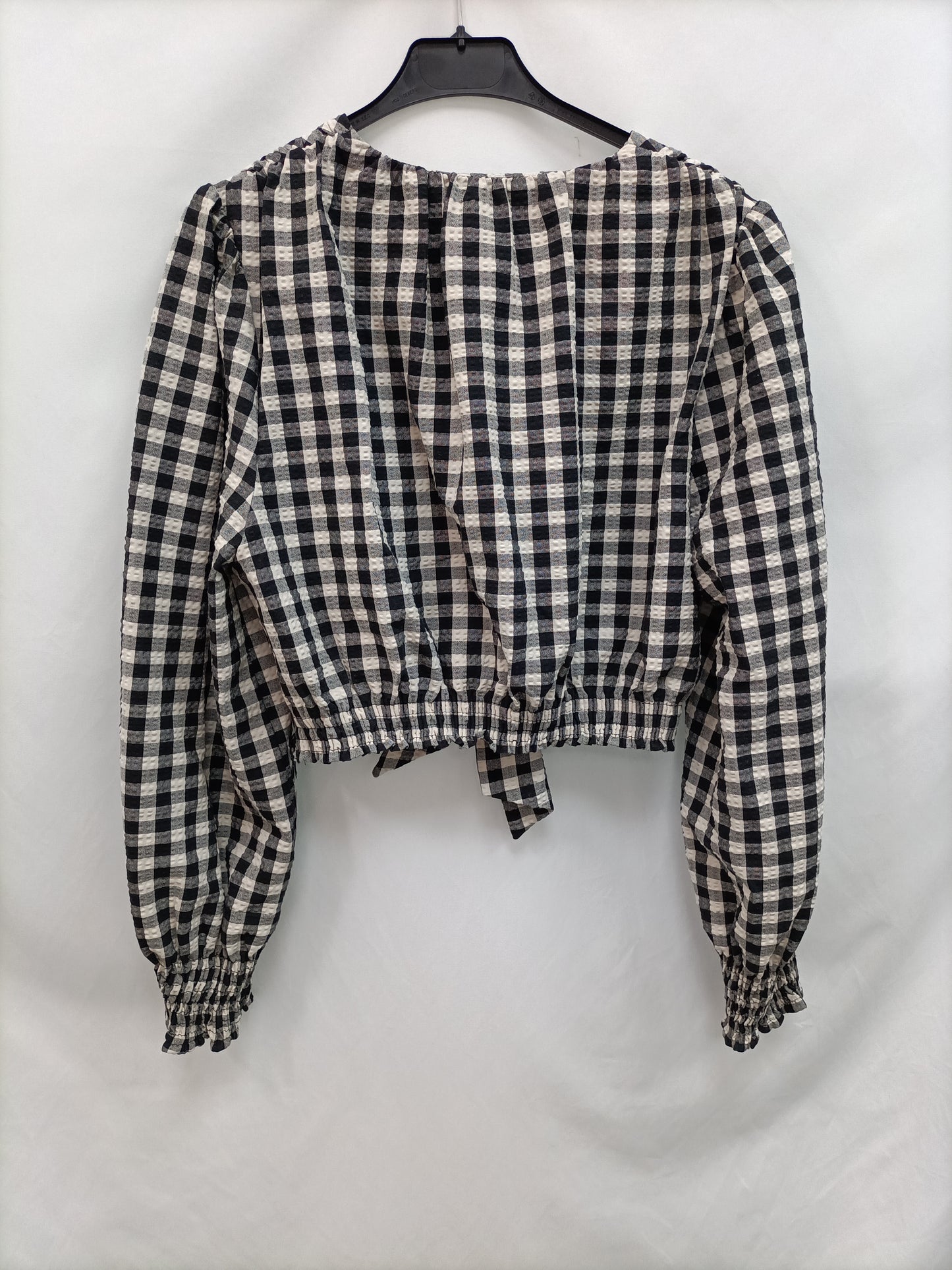 ZARA. Checkered top with bow opening TL