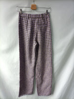 BERSHKA. Pantalón lila tweed T.34