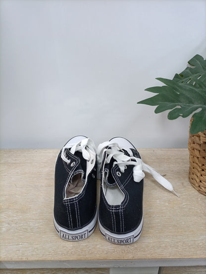 OTHERS. Black toe sneakers S.38