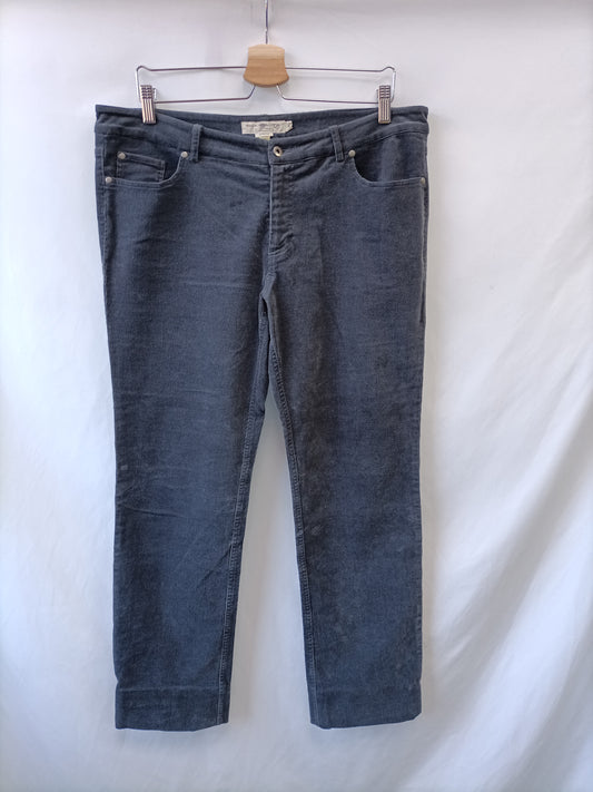 BLUNAUTA. Pantalón gris micropana T.xl