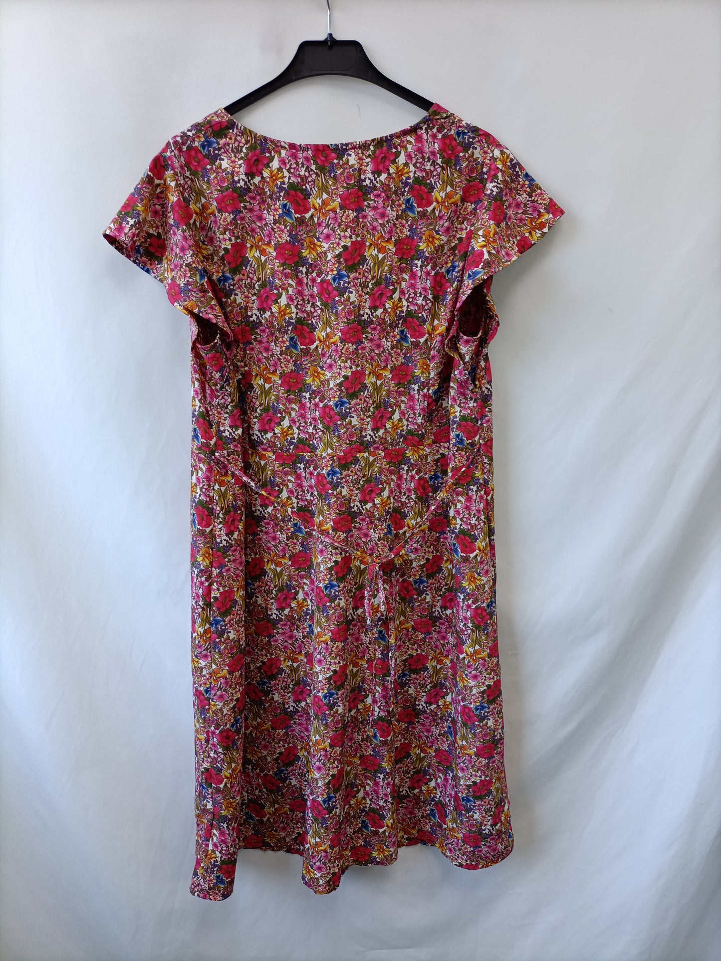M&S. Vestido flores rosas T.46