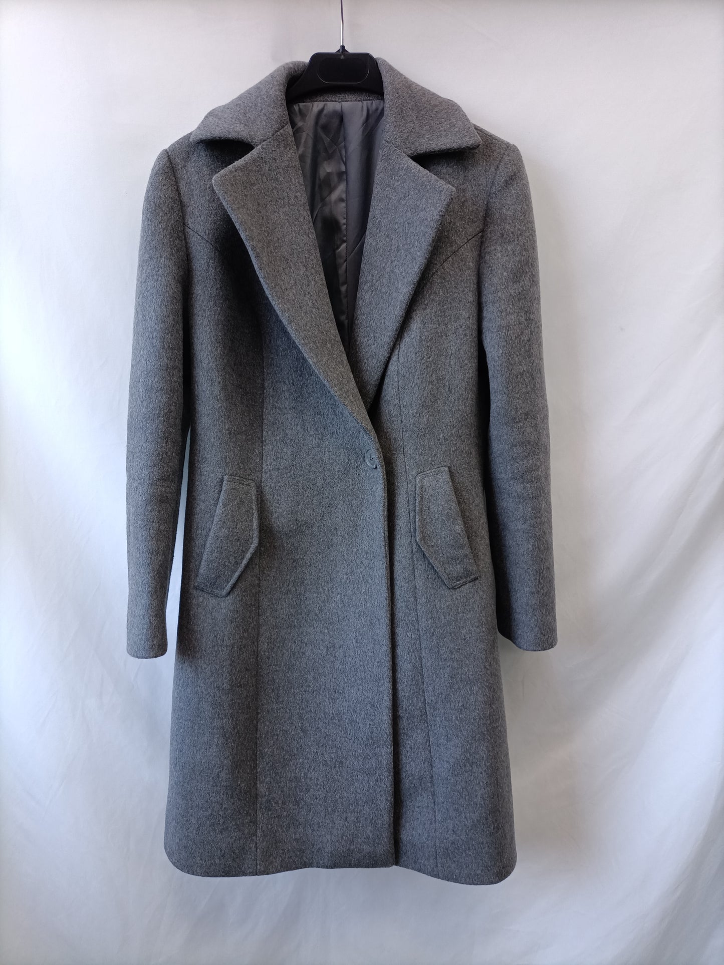 OTRAS. Abrigo gris de paño Tu(m/l)