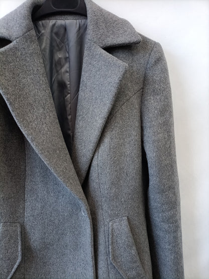 OTRAS. Abrigo gris de paño Tu(m/l)